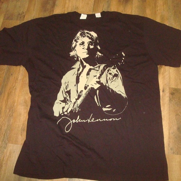 Other - JOHN LENNON VINTAGE SHIRT 2009 3XLT